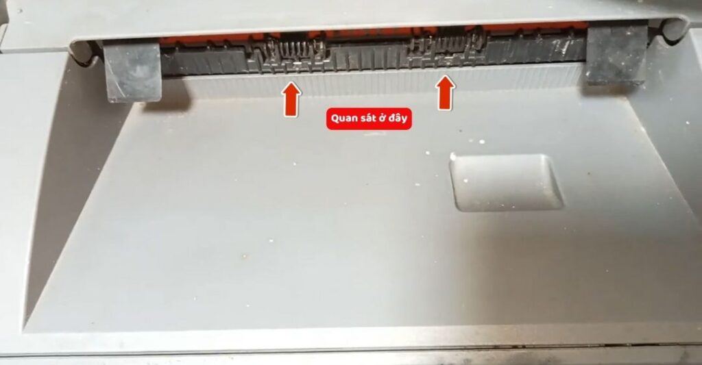 Quan sát quá trình khởi động