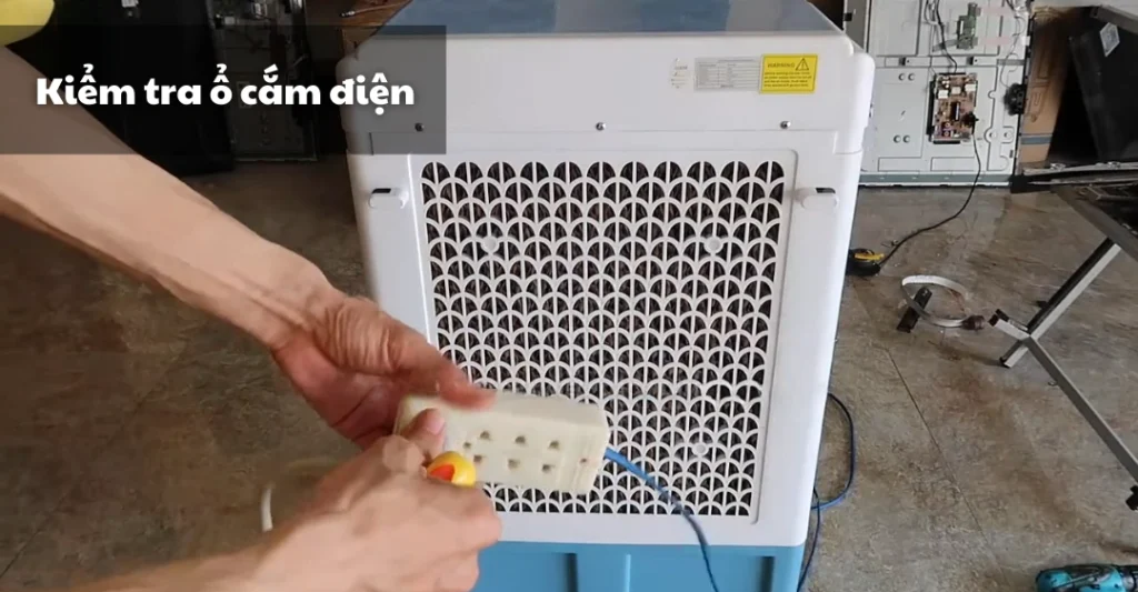 Kiểm tra ổ cắm điện