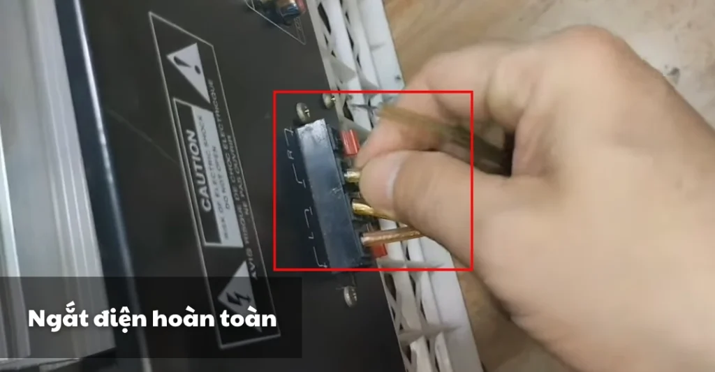 Ngắt điện hoàn toàn