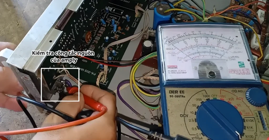 Cách kiểm tra công tắc nguồn của amply