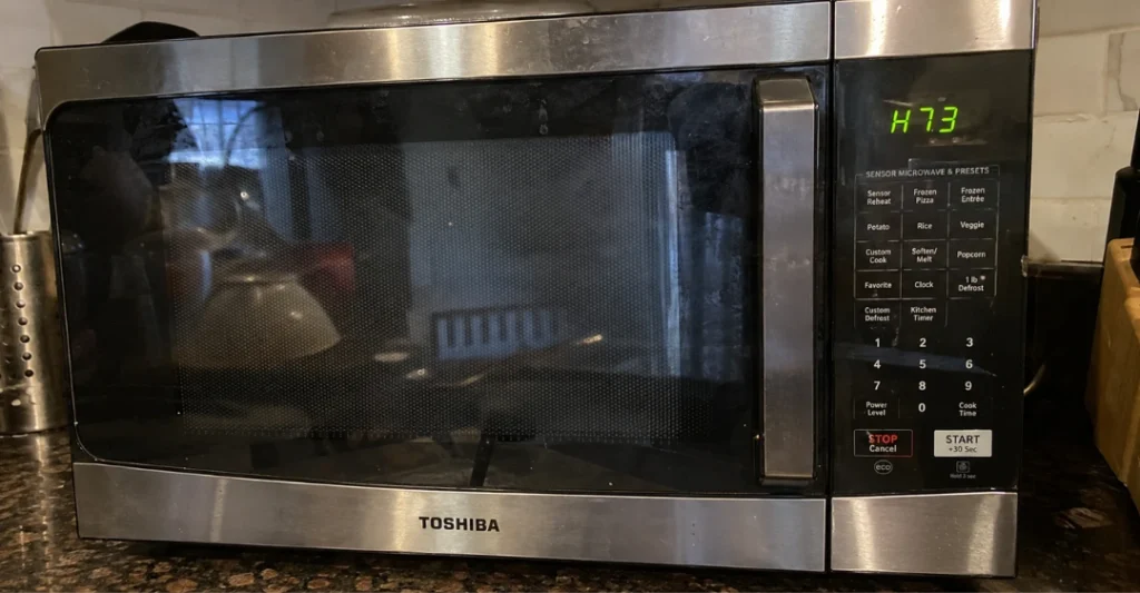 Lỗi H73 lò vi sóng Toshiba