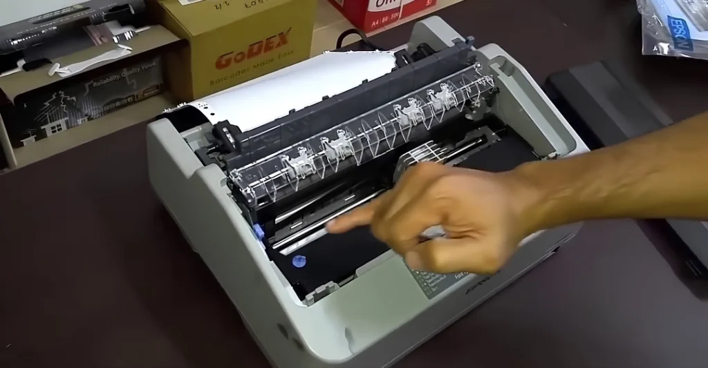 Máy in kim Epson LQ 310 kéo lệch giấy